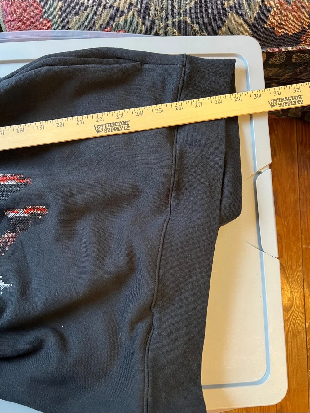AUTHENTIC NIKE AIR JORDAN GRAPHIC FLEECE  HOODIE DC9713-010 Size Small